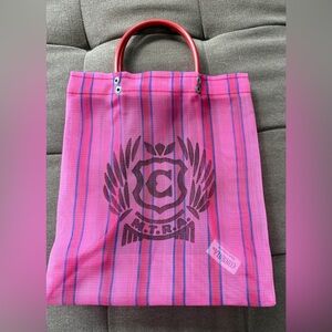 🌟 NWOT Consuela Pink Mesh Market Tote – MTRA Crest Logo 🌟